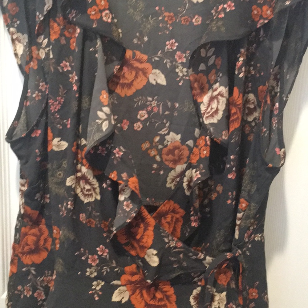 Gray flower blouse